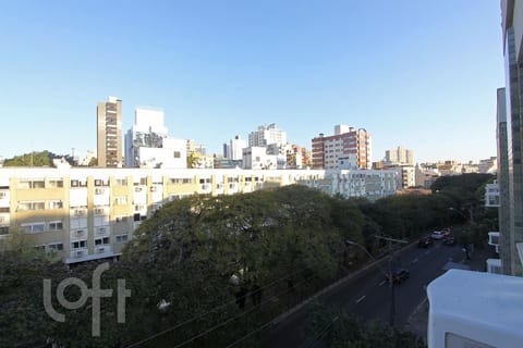 Image 20 - 226047